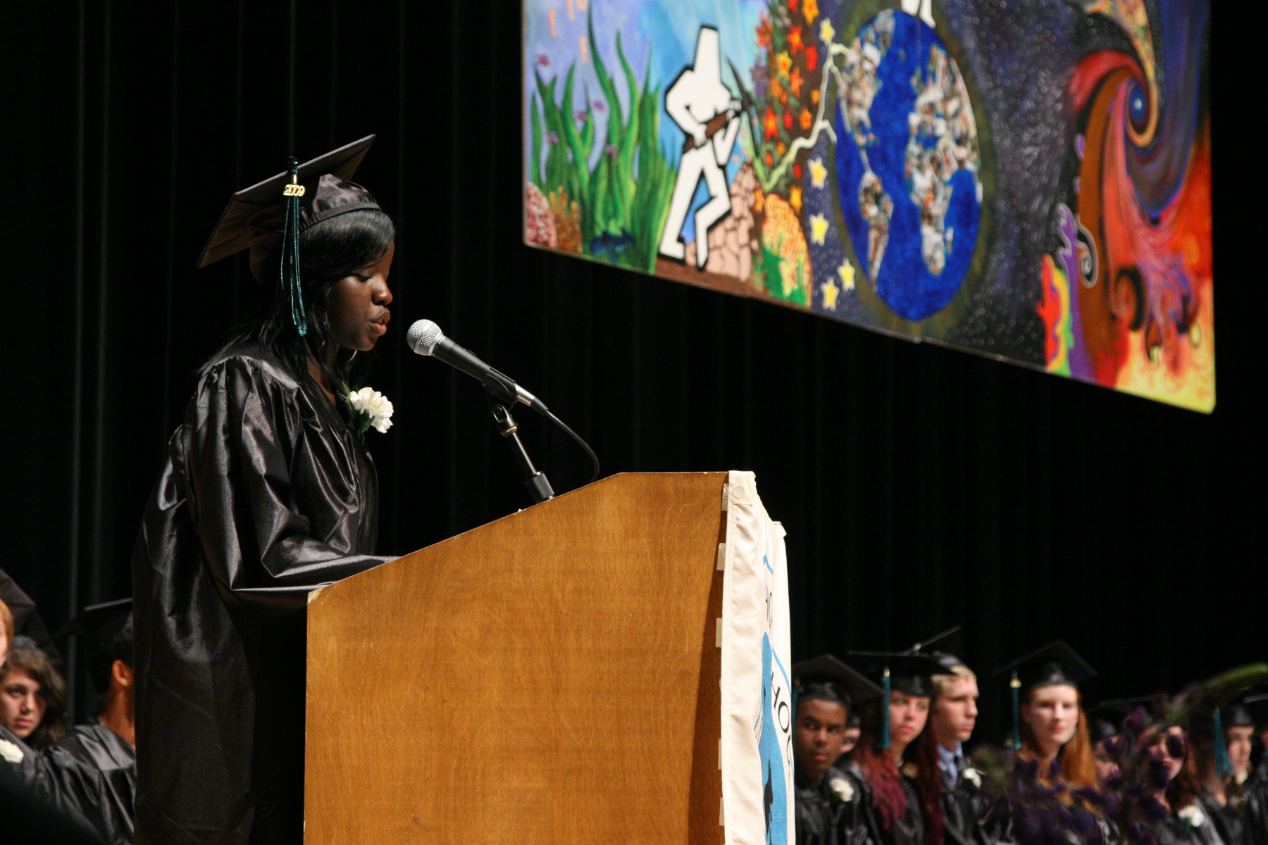 p-cbhsgrad1-061009.jpg