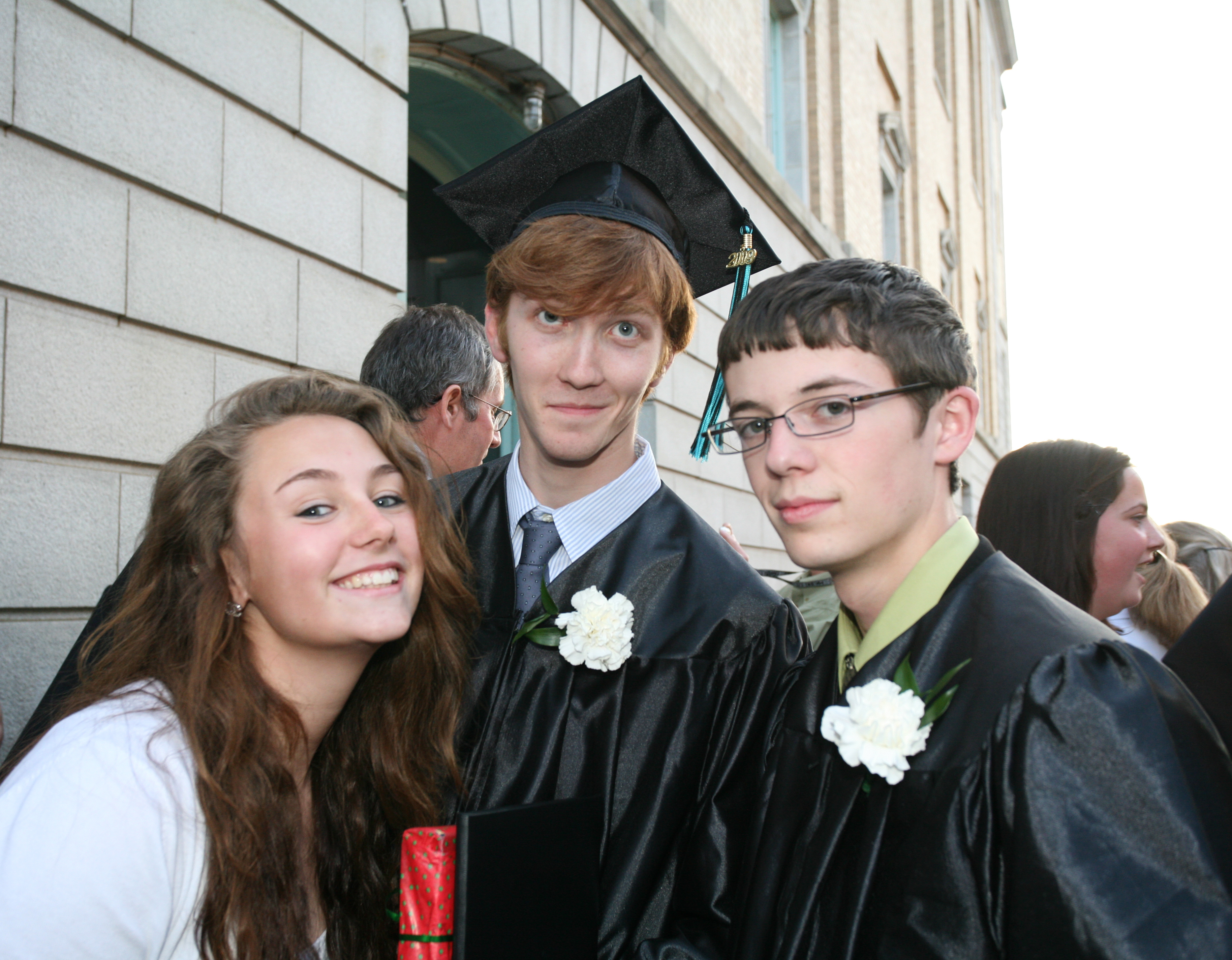 p-cbhsgrad3-061009.jpg