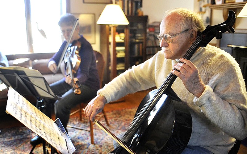 Cellist Paul Ross