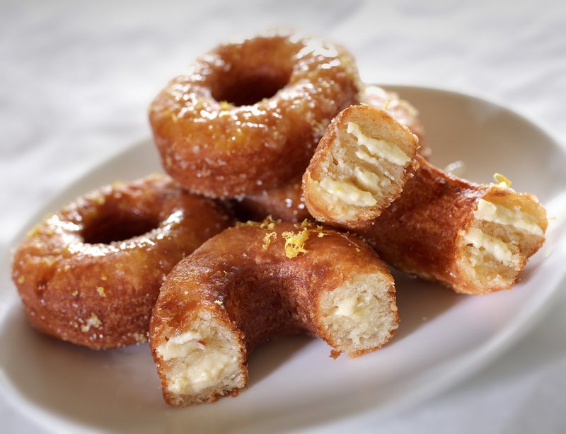 Step-by-step in making "cronuts"