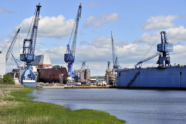 BIW plans to lay off 118 workers this month, the largest single round of job cuts by the Bath-based military shipbuilder this year.