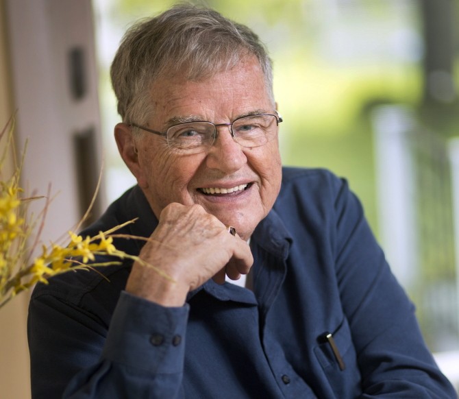 Hugh Keene, shown Wednesday at home in Auburn, had no banking experience when he joined a Maine credit union’s board of directors, but he learned the business and “kept the credit union strong,” said CEO Kerry Wood.
Gabe Souza/Staff Photographer 