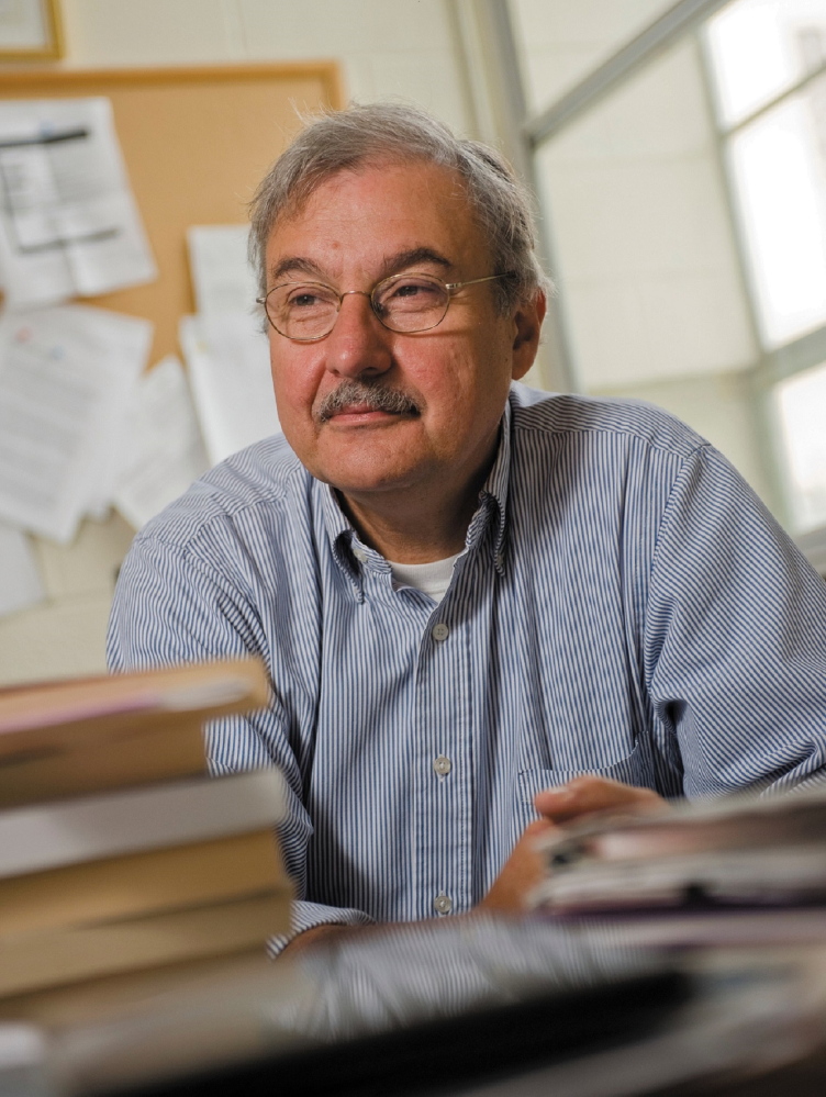 Lou Ureneck, former Press Herald exective editor, has won a Yankee Quill award.