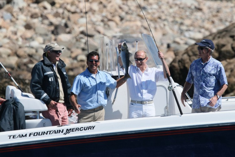 Russian President Vladimir Putin hooked an even bigger one in Helsinki than he did during this 2007 fishing trip in Kennebunkport, writes Robert F. Lyons of Kennebunk.